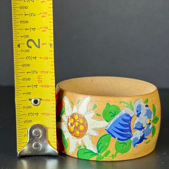 Vintage Boho Hand-Painted Wooden Napkin Ring With Floral Design Set Of 4 Rustic - Picture 10 of 10